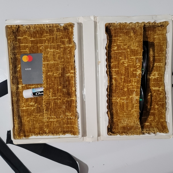 Scooby-Doo Spookiest Tales Upcycled Y2K 2001 VHS Shoulder Bag Purse - Picture 5 of 9